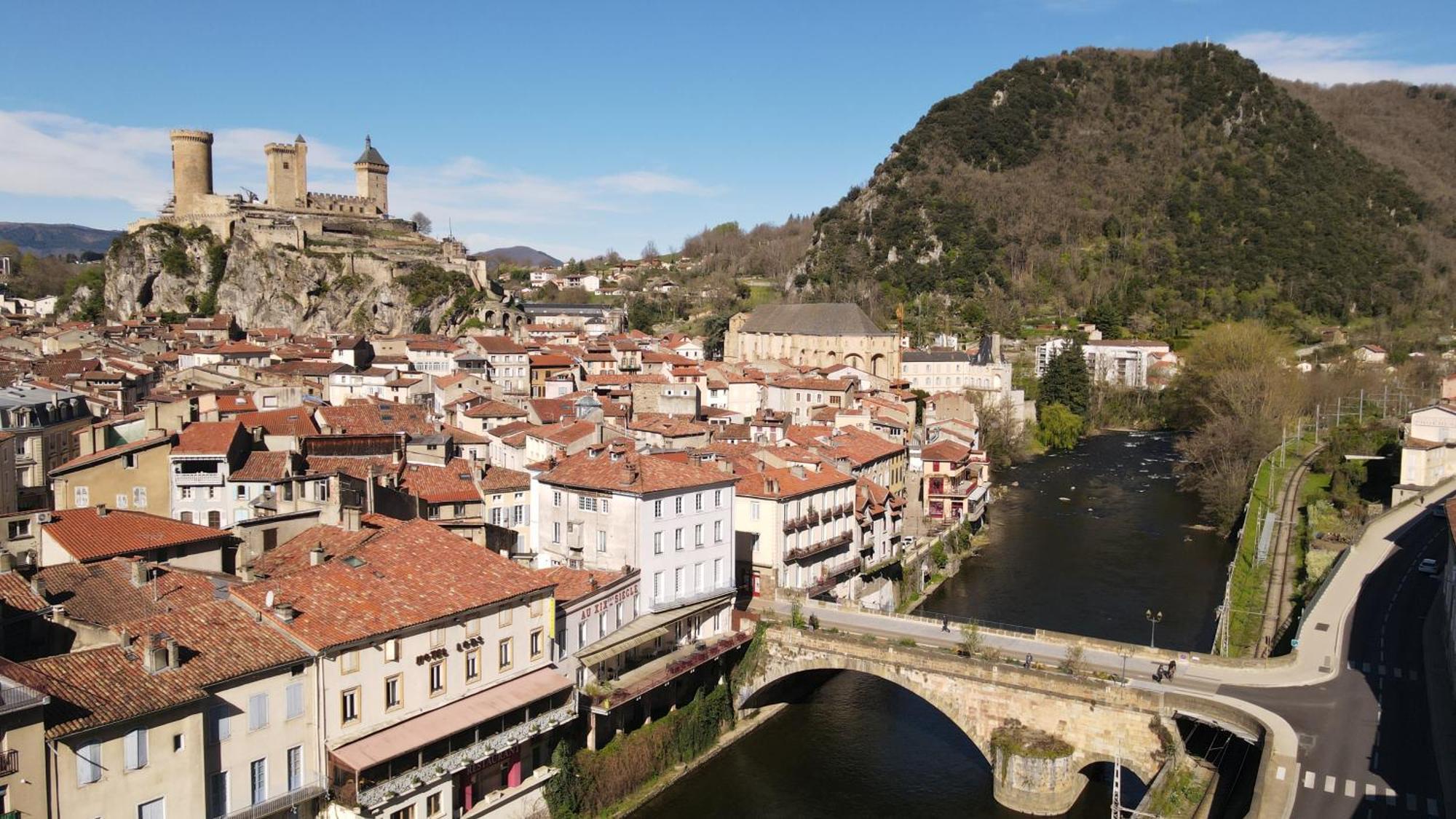 Hotel Le Lons Foix Exterior foto